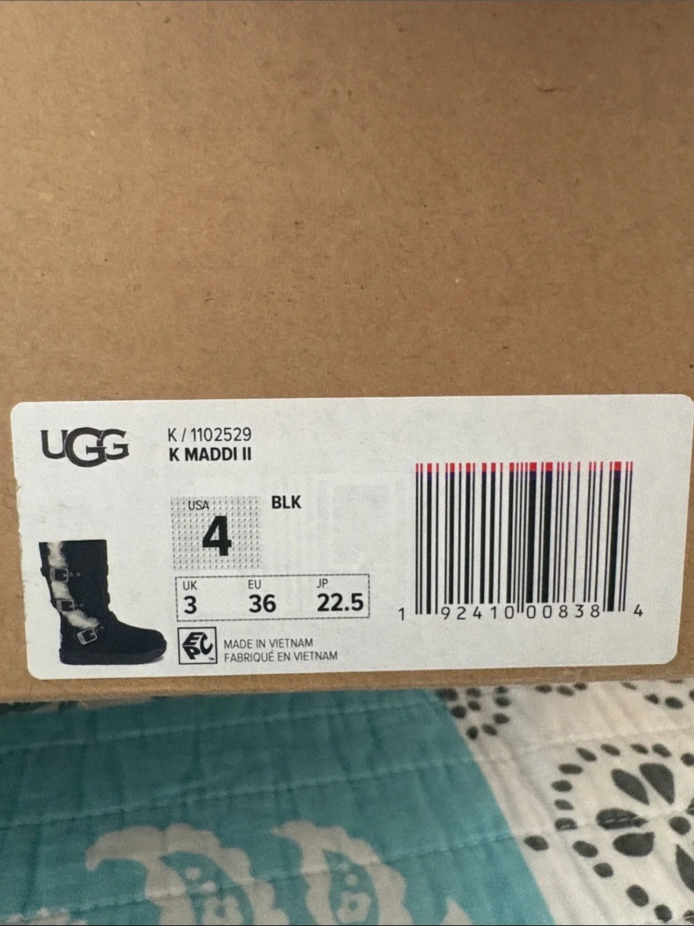 UGG K Maddi II Kids Black Buckle Boots